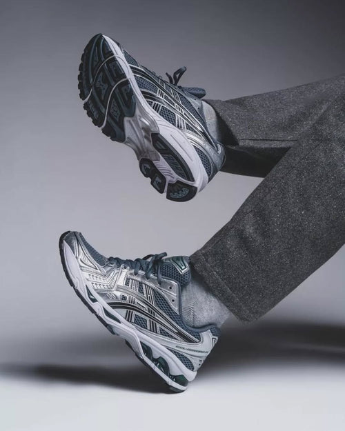 ASICS